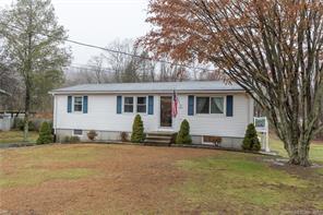 46 Style: Raised Ranch Baths: 2 Full Built: 1975 Status: Active Route 82 to Green Valley Drive 1024 Lake Road, Montville Oakdale Price: $194,900 MLS: 170039806 Public Open House w/refreshments