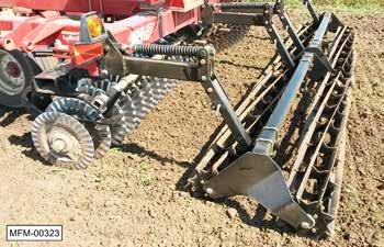 The rolling basket features eight, high-carbon flat bars with adjustable down pressure to make it aggressive for clod sizing and firming or passive for soil separating and conditioning.