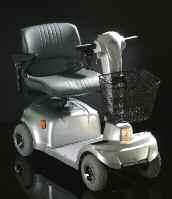 7 Brake: Electro-Mechanical Seat Type: Light Weight Foldable Swivel Seat Width: 460mm /18 Motor Size: 450 W 3700 rpm Battery
