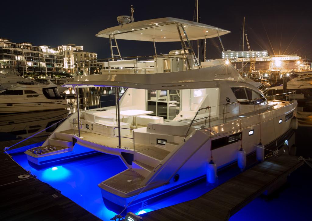 craftmanship Stability, range and luxury This new breed of power catamaran boasts elegance, economic