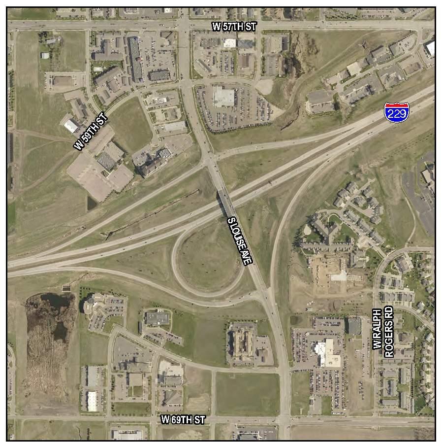 3.5.4 I-229 at Louise Avenue (Exit 1C) The adjacent interchange east of the I-29 / I-229 System Interchange is the service interchange for Louise Avenue in Sioux Falls.