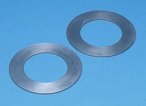 Plain and serrated metal gaskets can be used with flat surface flanges, but other metal gaskets should be installed to specified flanges.