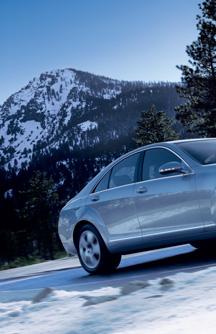 12 4MATIC PERMANENT ALL-WHEEL DRIVE Experience four seasons of control with 4MATIC.