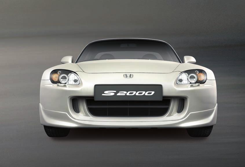enhances the car s perfect looks and aerodynamic, race-bred attitude.