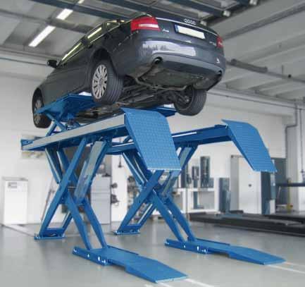 3500 CLT, 5000 CLT & 5500 CLT Quattro The perfect partner for the wheel alignment The high requirements for a accurate wheel alignment is also a challenge for the