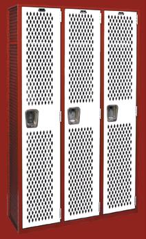 Varsity double tier lockers are ideal when budget or space limitations apply. Double tier lockers can be used in team rooms as well as in P.E. rooms in combination with P.E. Lockers (page 6).