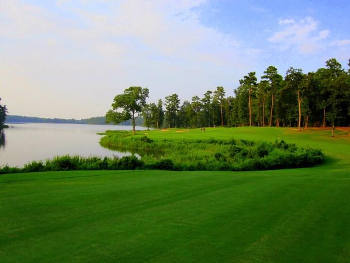 Host of many corporate and special events, including AJGA and Tightlies Tournaments, Texarkana Golf Ranch is a golf course that will challenge the best of all touring professionals while still