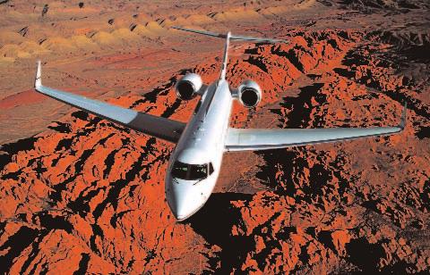 Pre-owned Aircraft 2004 Upswing continues in pre-owned jet market by Bryan Comstock alues among many pre-owned aircraft began to stabilize this year, with some even appreciating while others V sought