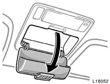Auxiliary box (type A) Auxiliary box (type B) Cup holder To use the