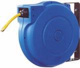 COXREEL & E-ZY RANGE Hose Reels COXREEL STEEL REELS Coxreel Competitor hand crank reels are designed for industrial applications where longer lengths of hose are required.