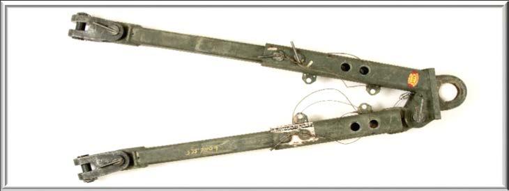 U.S. ARMY/MARINE MEDIUM DUTY TOW BAR The US Marine Medium Duty Tow Bar (8356) is designed to be used in the extended position only.