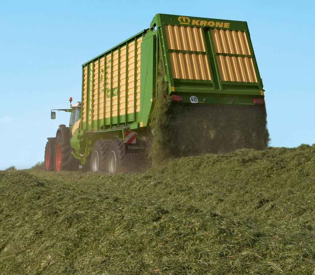 ZX GD Dual-purpose self-unloading forage wagons Heavy-duty steel sides, 32 m³ (1,130 ft³) and 35 m³ (1,236