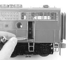 Activating Features Using AC Power Using an AC output transformer equipped with a whistle and bell button will unlock dozens of features inside your RailKing One-Gauge locomotive.