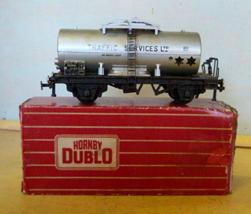 yellow. All original. Plastic wheels, metal couplings. Excellent condition.