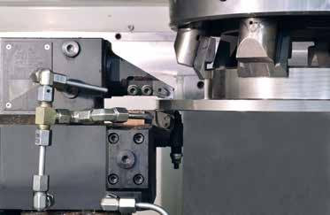 Performance and flexibility features: 3 Powerful motor spindle 3 High axis speeds 3 Wide range of configuration options from existing modular system 3 Y-axis for complete