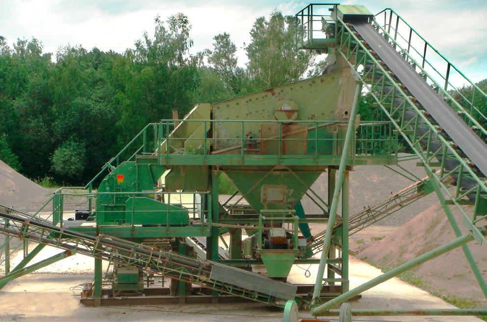 APPLICATION EXAMPLES 8 BHS Impact Mill of type PM 0806 for crushing concrete for