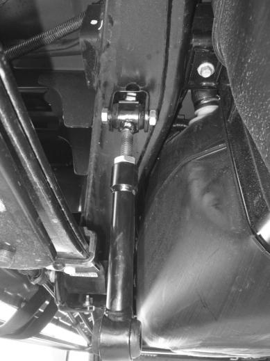 NOTE: THIS SWAY BAR IS DESIGNED TO MOUNT ON THE REAR OF THE DIFFERENTIAL WITH THE ARMS TO WARDS THE FRONT OF THE VEHICLE.