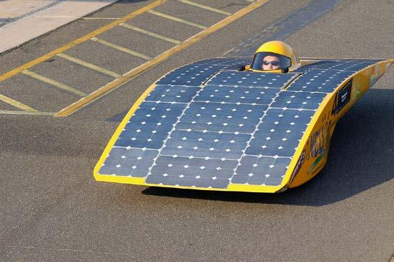 1. How does this feature help readers better understand the text? Choose the best two reasons. 2. Look at this picture of a solar car.