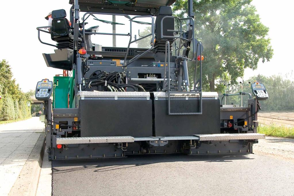 Screed High Compaction Screed The SUPER 1603-2 combines with the VÖGELE AB 500-2 Extending Screed. AB 500-2 has a basic width of 2.55m and extends hydraulically to 5m.