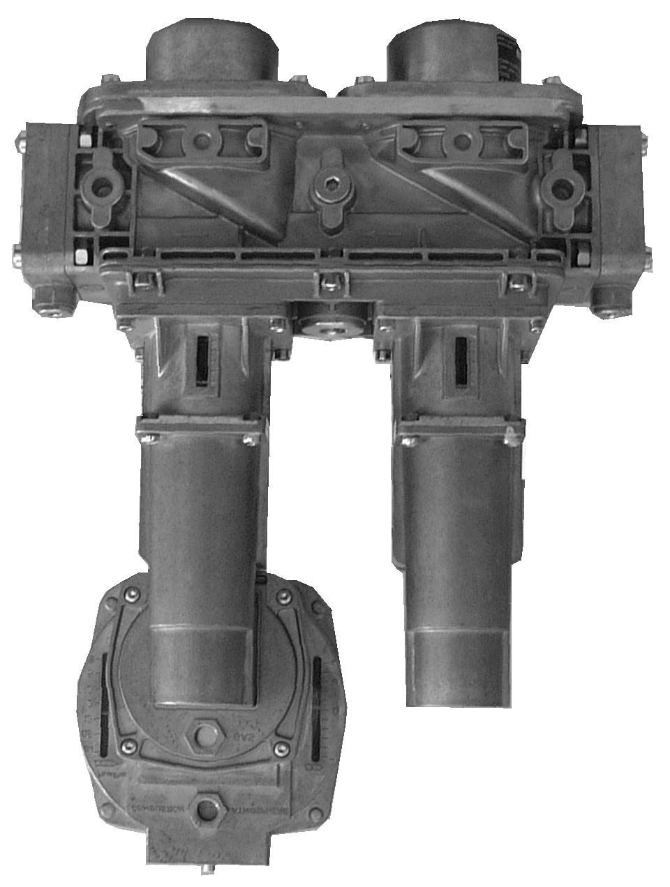 The closing force of the return spring is supported by the prevailing gas pressure (class A to EN 161). A removable strainer on the inlet side protects the valve and downstream controls against dirt.