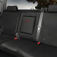 SIERRA 1500 Seat Protector - Fitted Help protect the rear seat of your vehicle from dirt and mud with this Protective Rear Seat Cover.