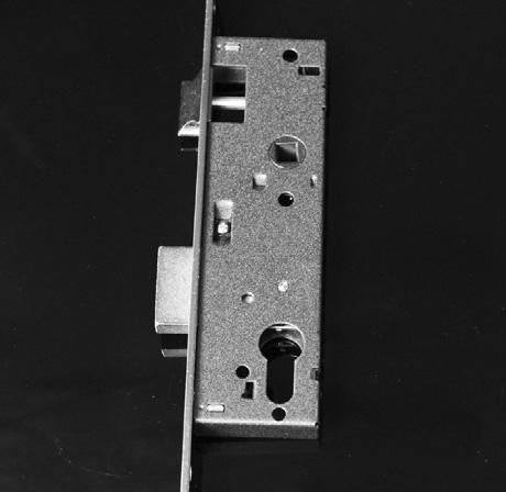 741N centre distance 85-741A centre distance 92 Series 741 mortise locks for door jambs are offered in a wide choice of versions and finishes.