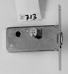 Mortice locks zinc-plated front plate Prezzo unitario e 8 6.5 10 12 66.5 0 22 64 144 160 Key blank 020159 14 19 E 14 B 8 Lock for. LATERAL LOCKING.