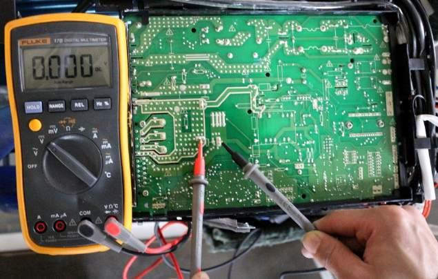 9.3.8 Over voltage or too low voltage protection diagnosis and solution(p1) P1 Malfunction decision An abnormal voltage rise or drop is detected by checking the specified voltage detection circuit.