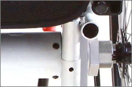 plug is applied to the end of the frame, the long inlet does not have one. Figure 14: Aluminium locking nuts 2.