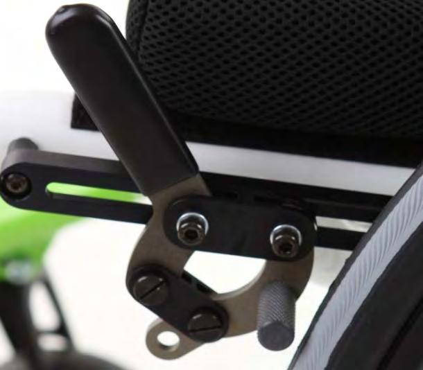 2. Position the open brake on the brake holding rail so that there is 3 mm clearance between the brake bolt and tyre up to a maximum of 4 mm.