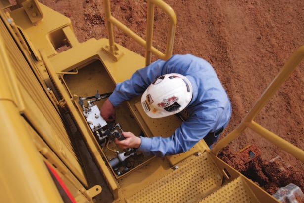 For overhauls or second life rebuilds, the cab can be removed quickly without hydraulic hoses to disconnect. Quick couplers connect AC hoses for convenience.