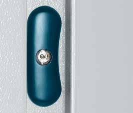 use the same key as for the master door.
