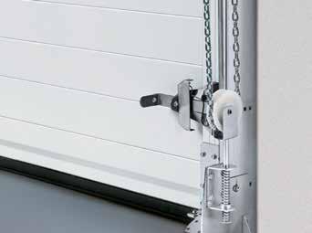 Manually Operated Doors As standard with pull rope or