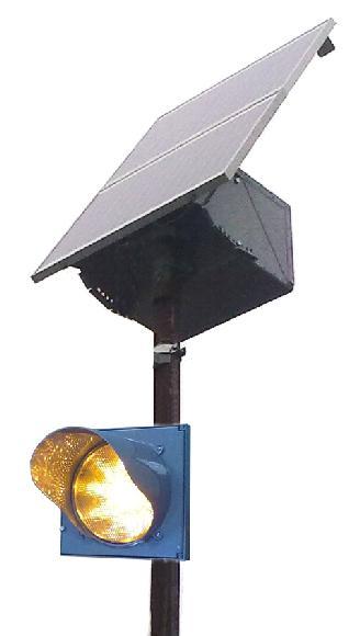 SELF-POWERED PEDESTRIAN CROSSING LED SET KIPPA KIPPA-1 set is used as an option for unregulated pedestrian crossings to alert drivers and to enhance traffic safety.