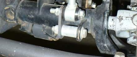 Install the sway bar link rod ends to the sway bar as shown in Figure 11-1, tighten to 60 ft-lbs.