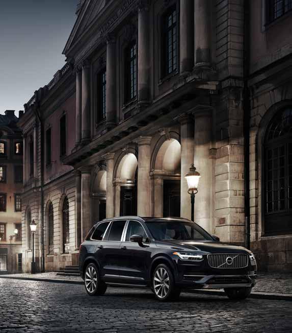 XC90 EXCELLENCE VOLVO XC90 27 T8 e-awd Plug-In Hybrid Excellence Onyx Black Metallic 21" 10-Spoke, Turbine, Polished Alloy Wheels THE BEST OF EVERYTHING The Volvo XC90 Excellence has a unique concept