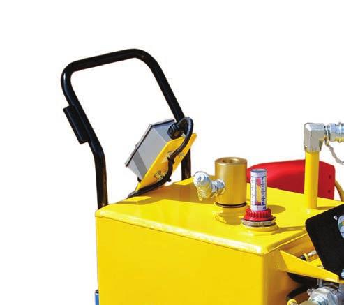 D SERIES T-3 TOTE Materials: Frame: Carbon steel, 30 gallon tank with 4 wheels Paint: Multiple color options available Motor: 1HP, 115vac, 60Hz or Pneumatic Filter Heads: Medium pressure, cast