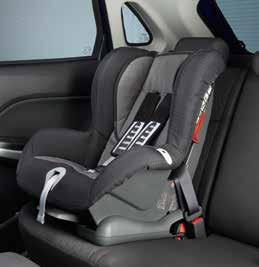 Installation with 5 point seat belt, height adjustable headrest and belts, deep softly padded side wings provide optimum side impact protection, compatible with Baby SAFE ISOFIX Base and Baby Safe