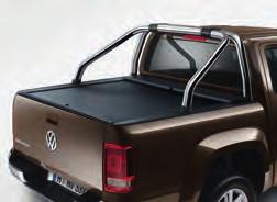 01 02 03 01 02 03 01/02 Load compartment cover, rolling Available in black or silver, the load compartment cover provides reliable protection for the loading surface and cargo, and rolls away when