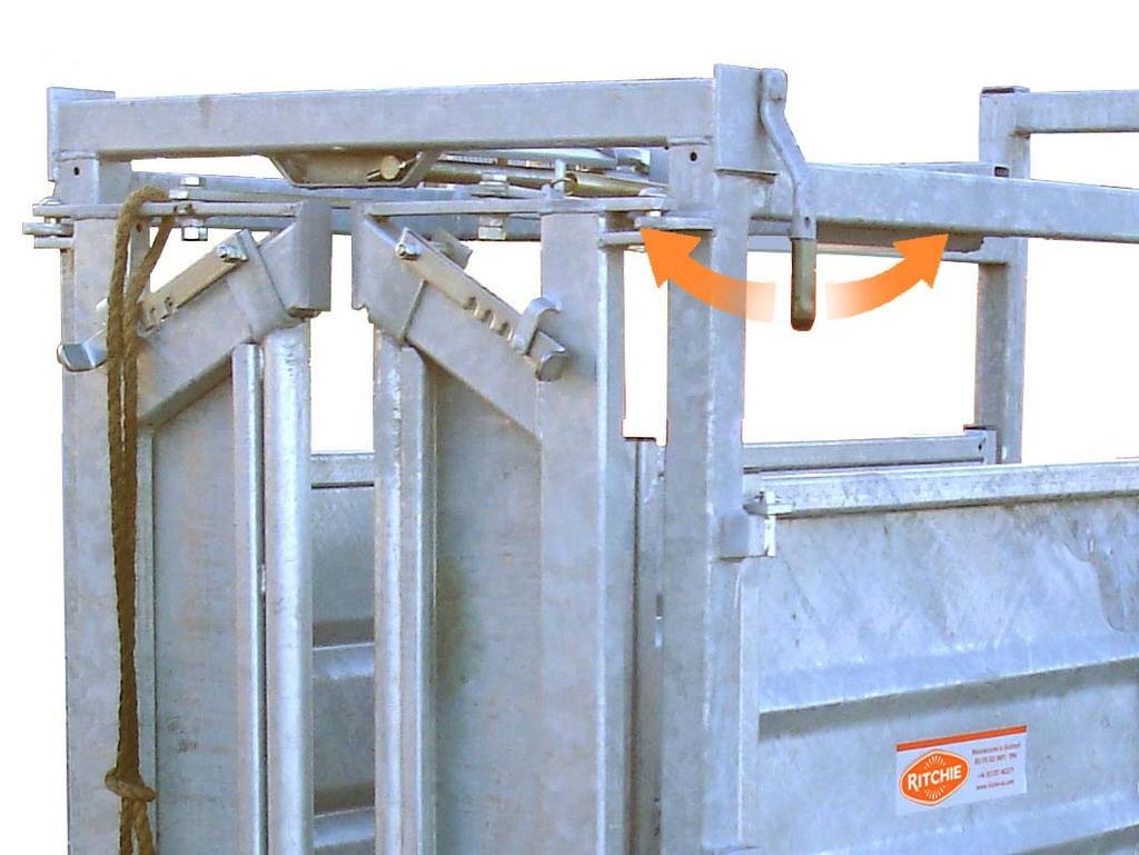 Control Lever Presentation Position Release Position Lift to Adjust Yoke Width Fig 12 Before handling cattle, operate the yoke doors through the operating sequence a few times to familiarise yourself