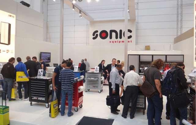 EXHIBITIONS PV-LIVE in Hannover 03-09-2016 04-09-2016 Hannover, Germany Automechanika 2016 13-09-2016 17-09-2016 Frankfurt, Germany Autoschade Prof.