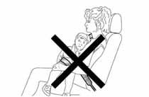 112 A0K0013 SEAT BELT MAINTENANCE Always use the seat belt well stretched and never twisted; make sure that it is free to run without obstructions; replace the belt after an accident of a certain
