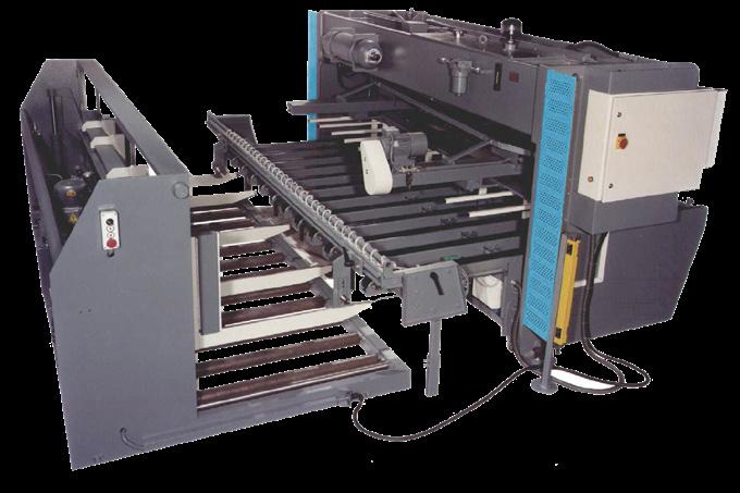 Principally for thinner sheets, it assures the perfect gauging while entering the sheet into the machine.