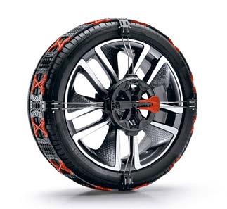 77 11 423 381 Snow chains and Socks 01 02 Premium Grip snow chains Ensure maximum safety and road holding in the most difficult