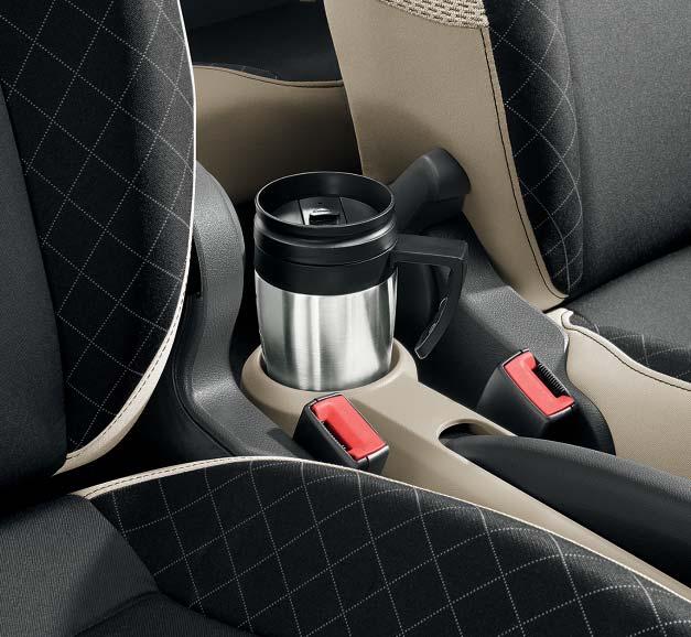 In the 3-door version, the rear seat passengers can use storage
