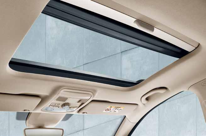 32 33 RETRACTABLE MIRRORS The automatically retractable external side-view mirrors fold