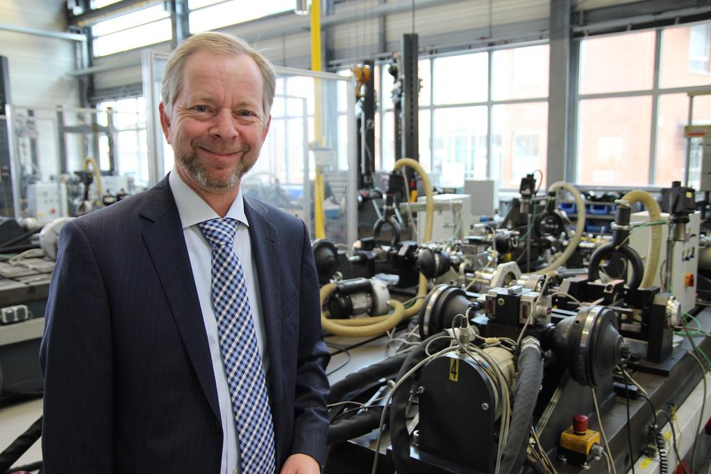 Torsten Bremer, CEO der BOGE Elastmetall GmbH & CSR New Material