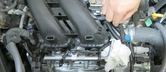 Inspect the fuel injectors to verify the O-ring seals are present.