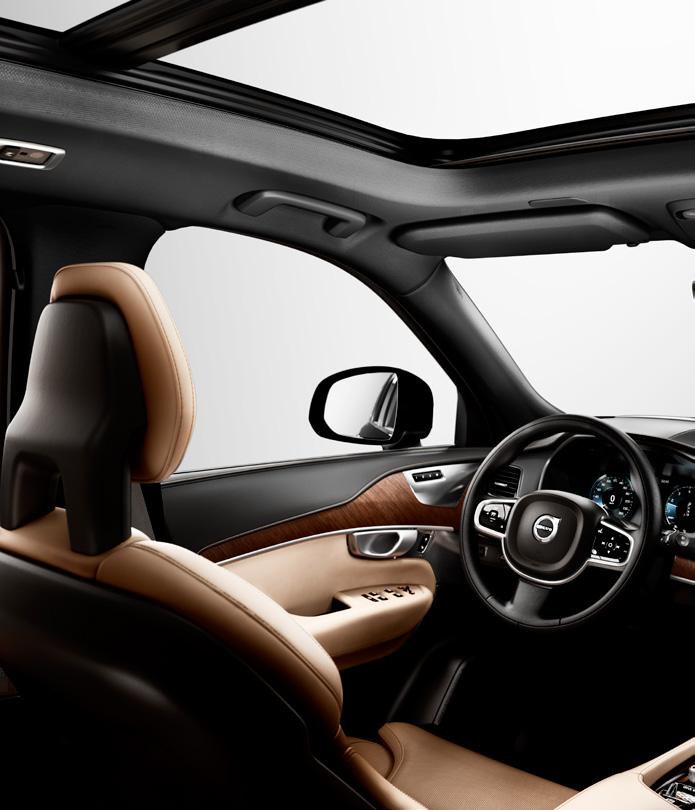 The airy interior gives you the luxury of space and calm no matter which of the three seat rows you sit in.