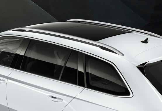 The optional, electrically-adjustable panoramic sunroof gives